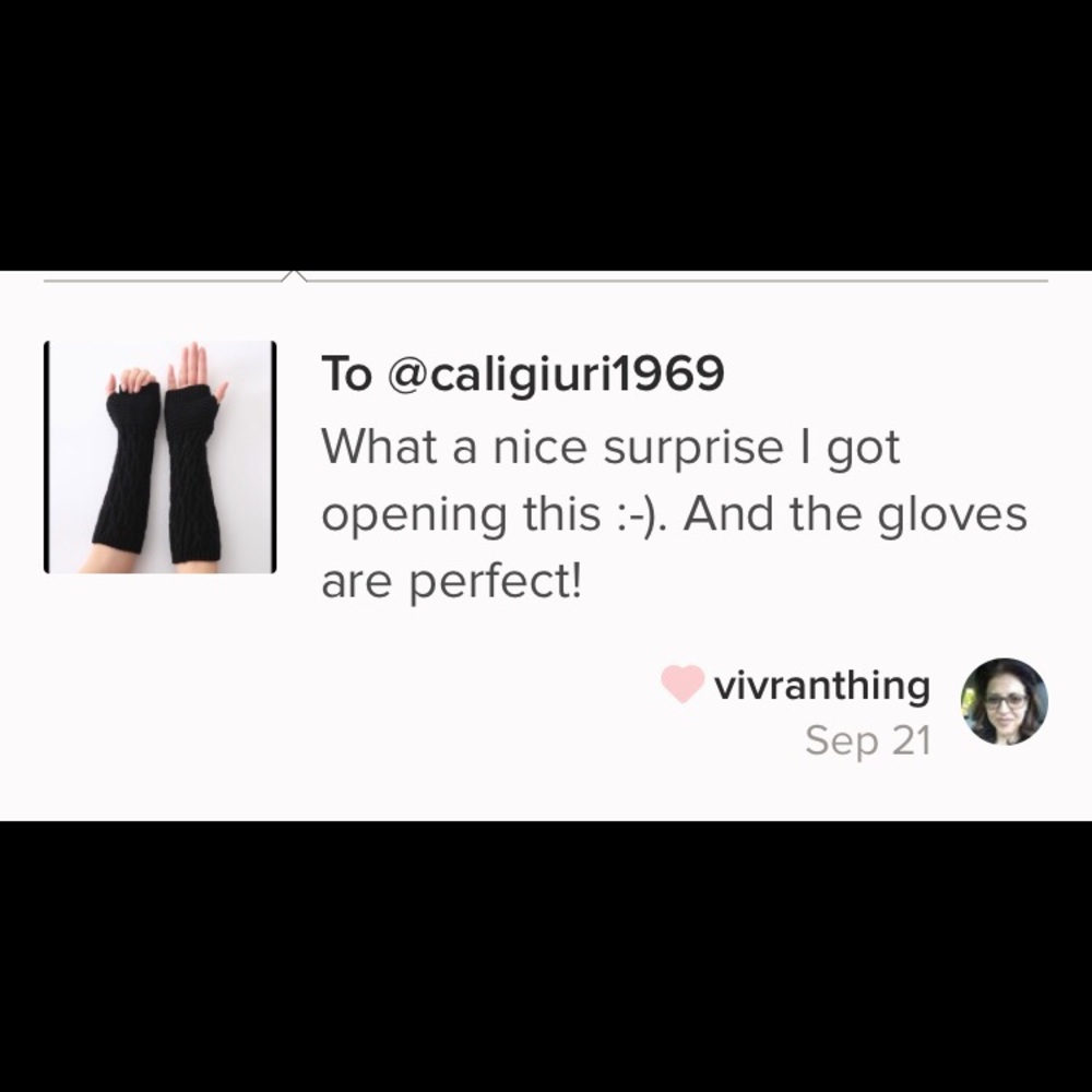 New! Black Fingerless Gloves - Picture 6 of 6